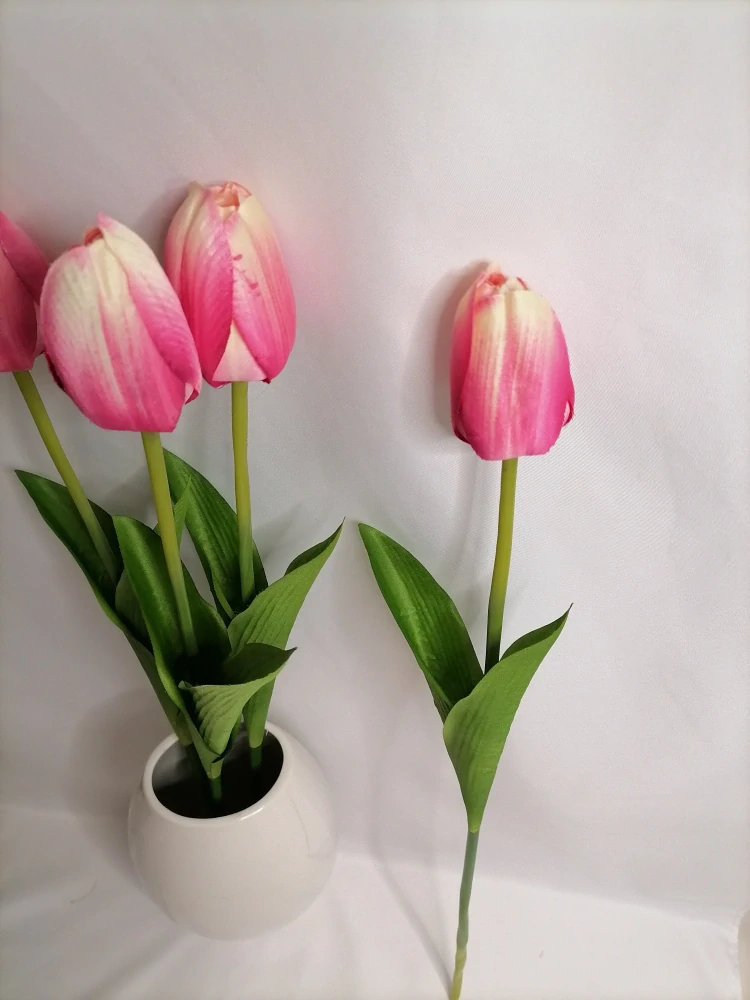 Umelý tulipán ružovo biely látkový 1ks