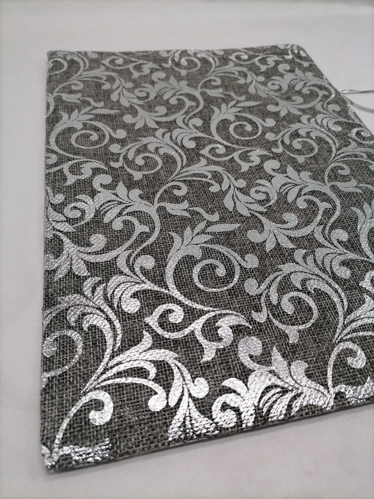 Mikulášske vrecko šedo strieborné  30 x 22cm