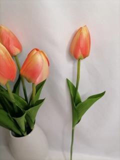 Umelý tulipán marhuľkový látkový 1ks