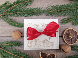 Drevená vianočná obálka merry christmas na zložené peniaze