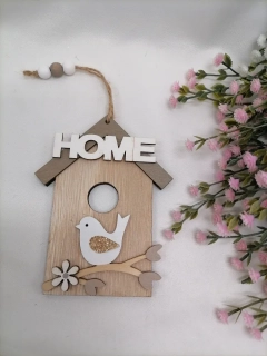 Domček so vtáčikom home