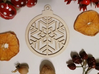 Vianočná guľa s vločkou 8 x 9,5 cm